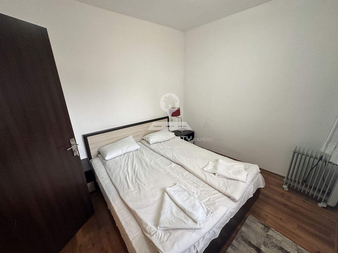 ОБЗАВЕДЕН, ДВУСТАЕН АПАРТАМЕНТ В АПАРТХОТЕЛ ''GONDOLA'' ГРАД БАНСКО - 0