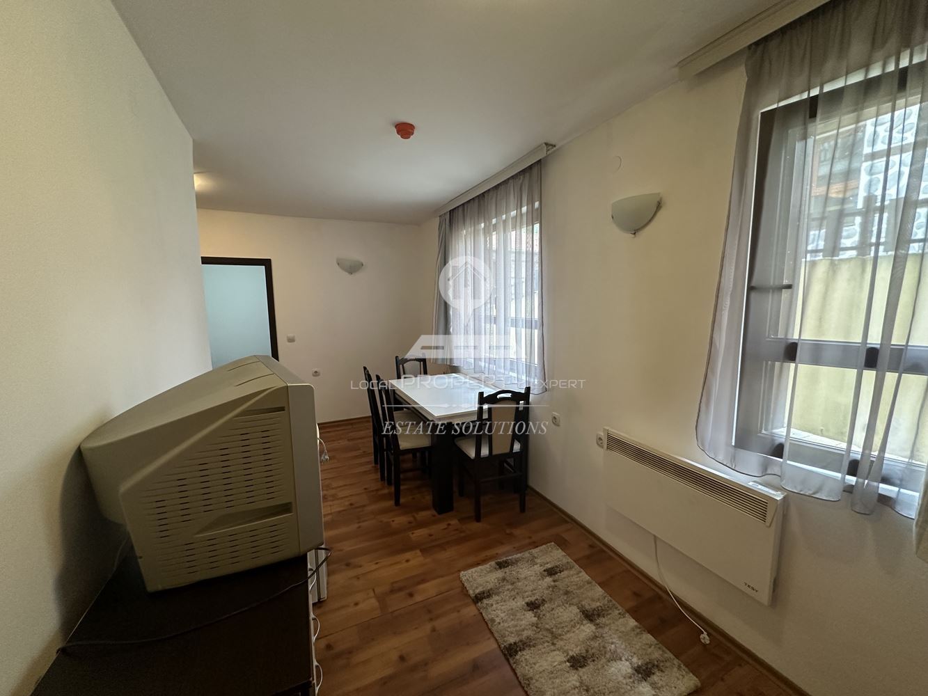 ОБЗАВЕДЕН, ДВУСТАЕН АПАРТАМЕНТ В АПАРТХОТЕЛ ''GONDOLA'' ГРАД БАНСКО - 0