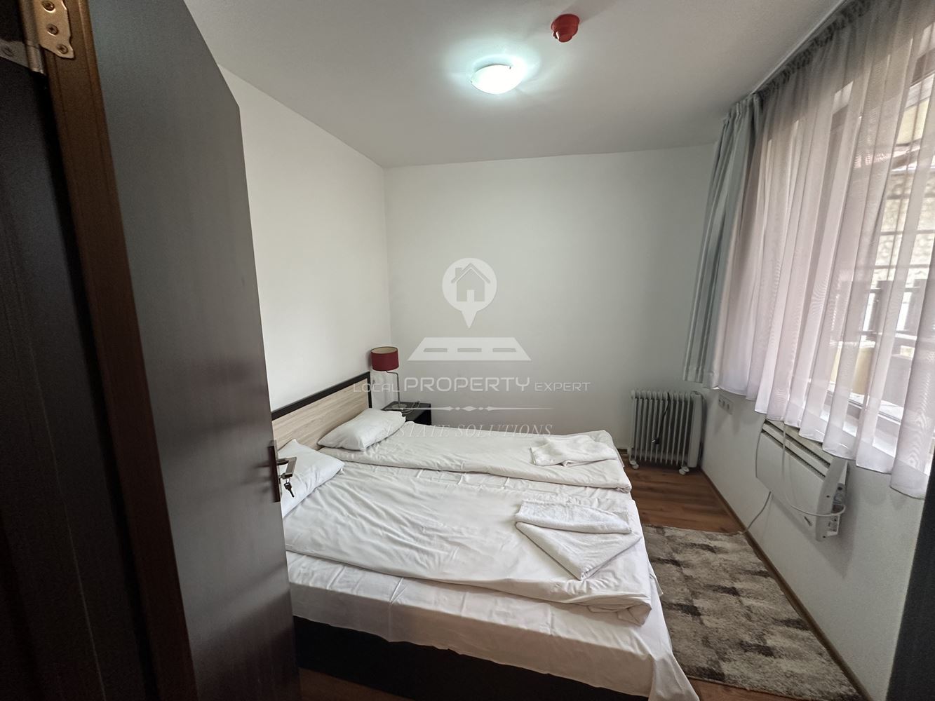 ОБЗАВЕДЕН, ДВУСТАЕН АПАРТАМЕНТ В АПАРТХОТЕЛ ''GONDOLA'' ГРАД БАНСКО - 0