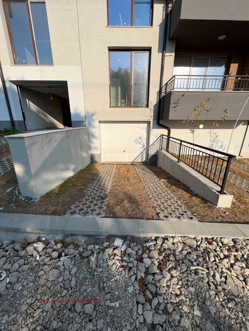 Гараж в София. - 0