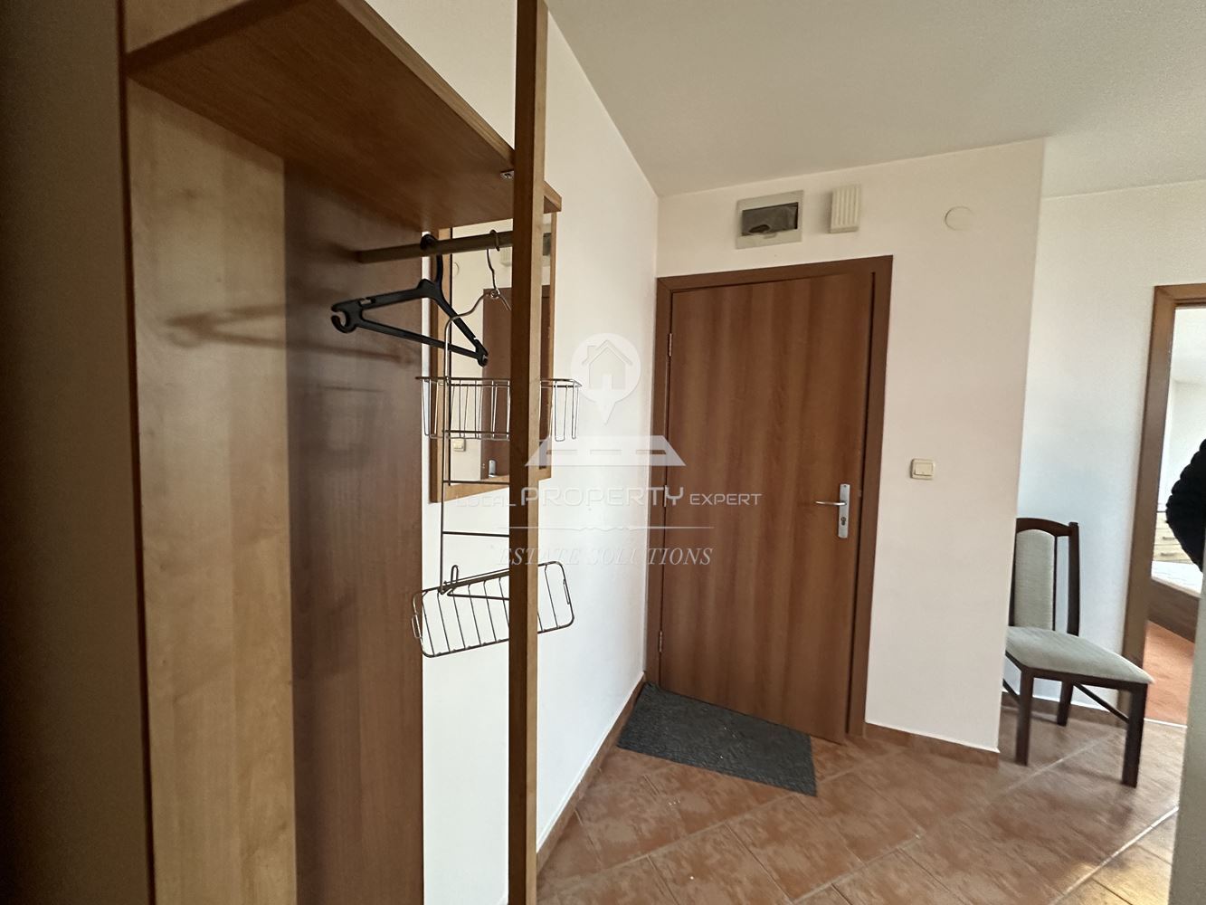 ОБЗАВЕДЕН, ДВУСТАЕН АПАРТАМЕНТ ПОД НАЕМ В ЖИЛИЩНА СГРАДА "ПРЕСПА", М. ''ГРАМАДЕТО'', ГР БАНСКО - 0