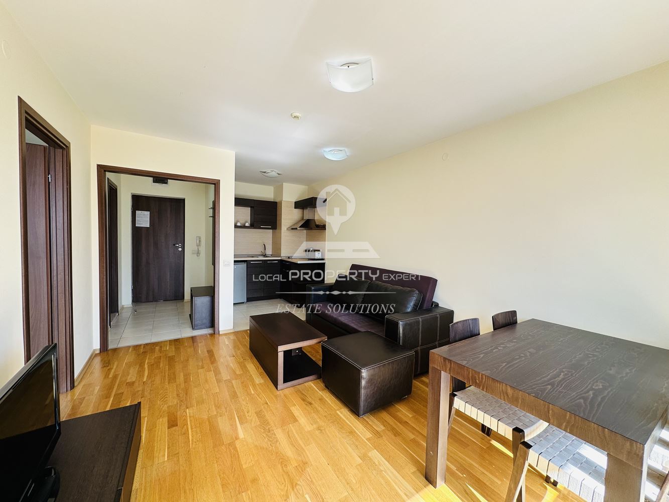 ОБЗАВЕДЕН, ДВУСТАЕН АПАРТАМЕНТ В КОМПЛЕКС "ALL SEASONS CLUB", ГР. БАНСКО. - 0