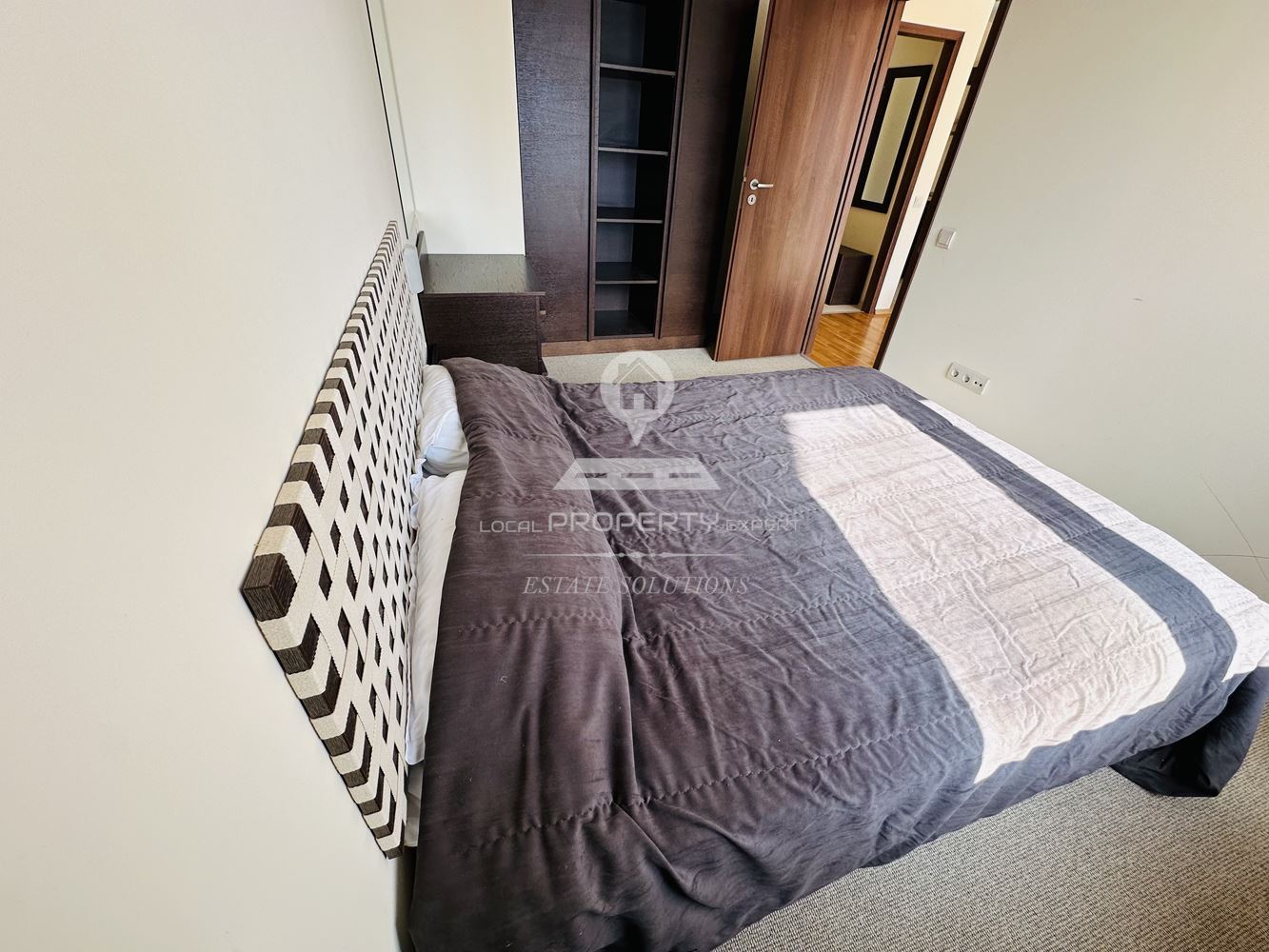 ОБЗАВЕДЕН, ДВУСТАЕН АПАРТАМЕНТ В КОМПЛЕКС "ALL SEASONS CLUB", ГР. БАНСКО. - 0