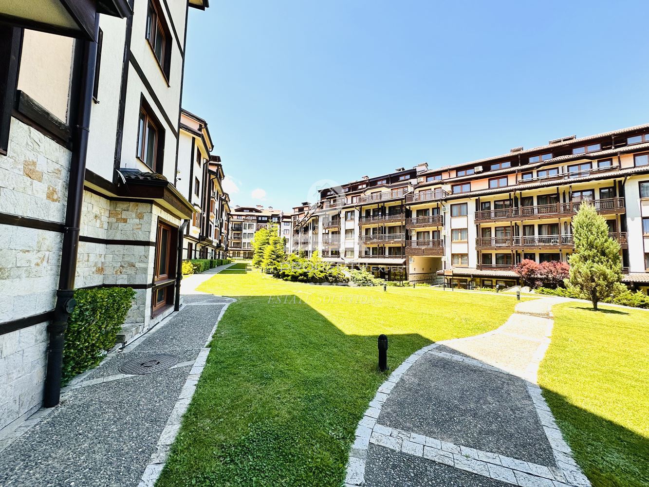 СТИЛНО ОБЗАВЕДЕН МЕЗОНЕТ В КОМПЛЕКС "ДАУНТАУН", УЛ. СТРАГИТЕ, КВ. ГЛАЗНЕ, ГР. БАНСКО. - 0