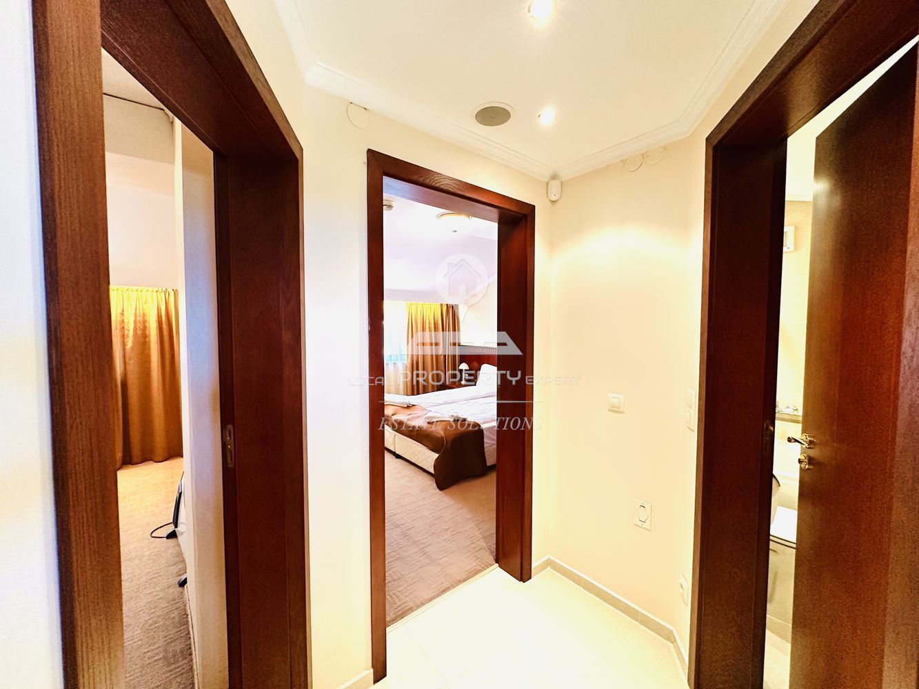 СТИЛНО ОБЗАВЕДЕН МЕЗОНЕТ В КОМПЛЕКС "ДАУНТАУН", УЛ. СТРАГИТЕ, КВ. ГЛАЗНЕ, ГР. БАНСКО. - 0