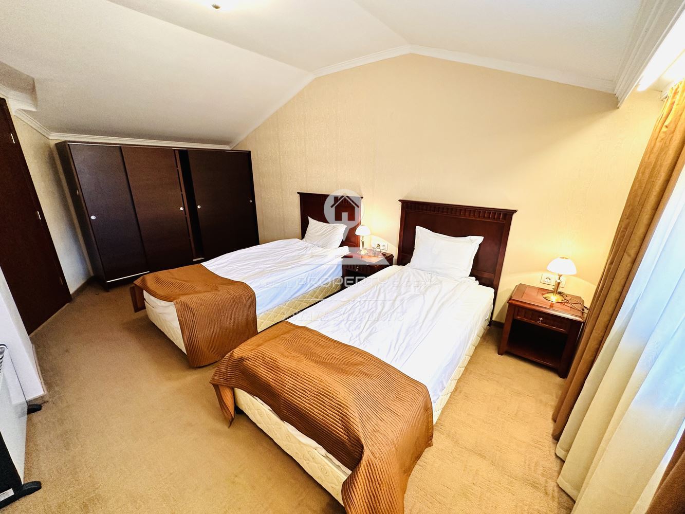 СТИЛНО ОБЗАВЕДЕН МЕЗОНЕТ В КОМПЛЕКС "ДАУНТАУН", УЛ. СТРАГИТЕ, КВ. ГЛАЗНЕ, ГР. БАНСКО. - 0