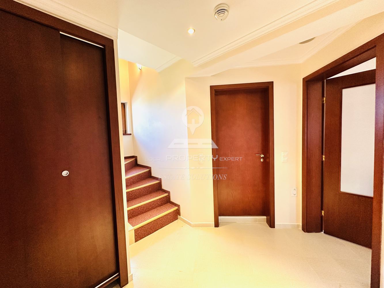 СТИЛЕН И ПРОСТОРЕН МЕЗОНЕТ В КОМЛЕКС "ДАУНТАУН", УЛ. СТРАГИТЕ, КВ. ГЛАЗНЕ, ГР. БАНСКО. - 0