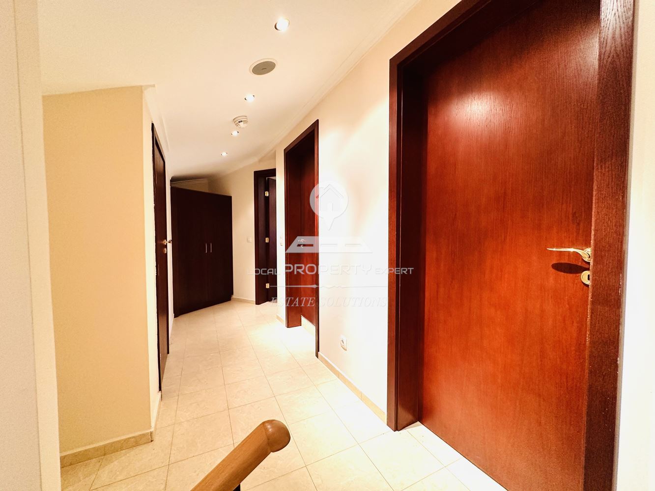 СТИЛЕН И ПРОСТОРЕН МЕЗОНЕТ В КОМЛЕКС "ДАУНТАУН", УЛ. СТРАГИТЕ, КВ. ГЛАЗНЕ, ГР. БАНСКО. - 0