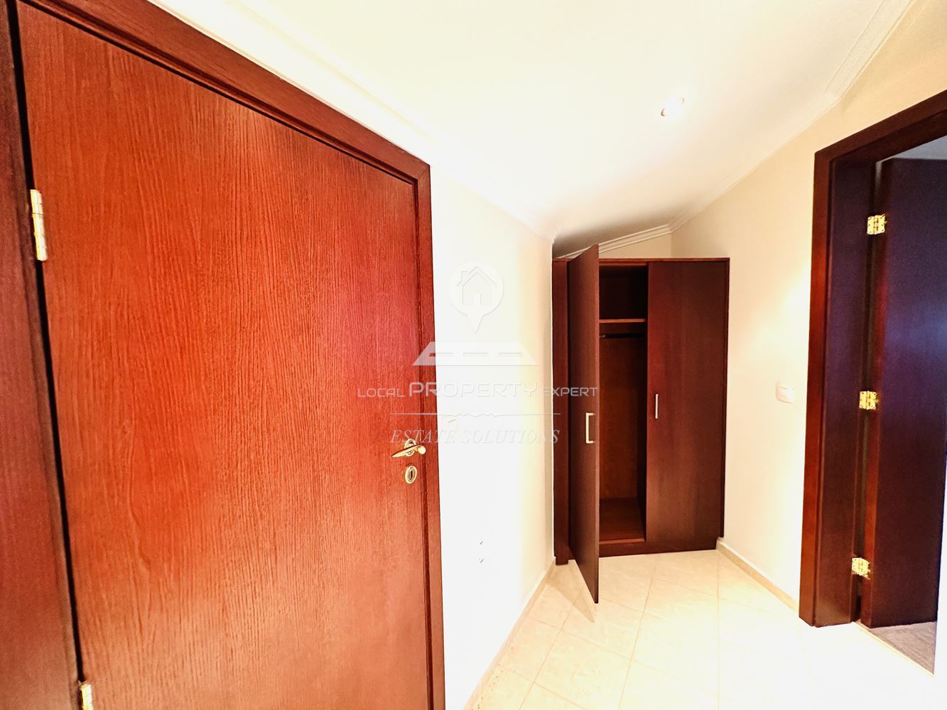 СТИЛЕН И ПРОСТОРЕН МЕЗОНЕТ В КОМЛЕКС "ДАУНТАУН", УЛ. СТРАГИТЕ, КВ. ГЛАЗНЕ, ГР. БАНСКО. - 0