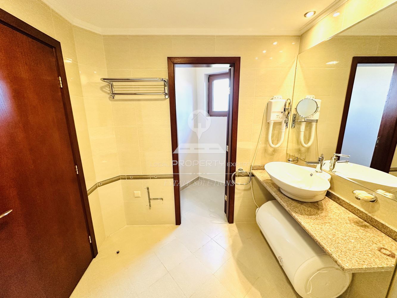 СТИЛЕН И ПРОСТОРЕН МЕЗОНЕТ В КОМЛЕКС "ДАУНТАУН", УЛ. СТРАГИТЕ, КВ. ГЛАЗНЕ, ГР. БАНСКО. - 0