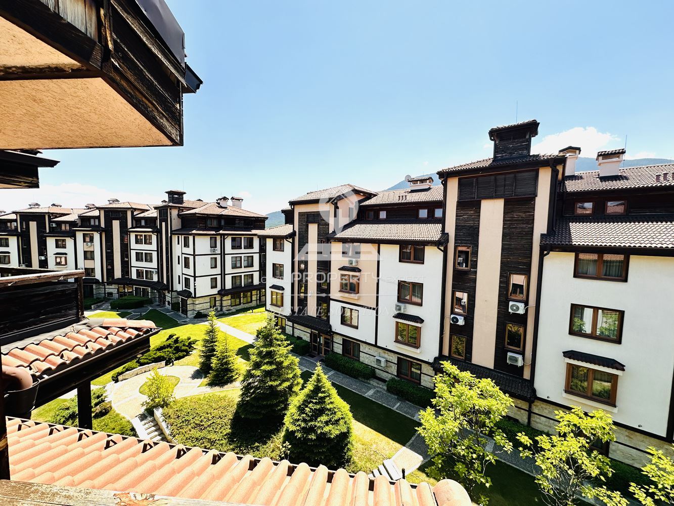 СТИЛЕН И ПРОСТОРЕН МЕЗОНЕТ В КОМЛЕКС "ДАУНТАУН", УЛ. СТРАГИТЕ, КВ. ГЛАЗНЕ, ГР. БАНСКО. - 0