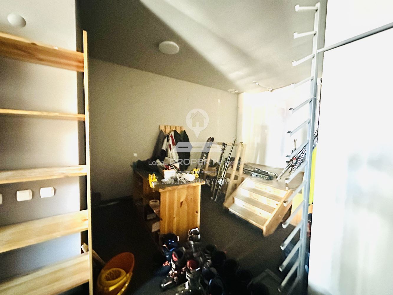 МАГАЗИН ПОД НАЕМ В КОМПЛЕКС "ПРЕДЕЛА", М. ГРАМАДЕТО, ГР. БАНСКО. - 0