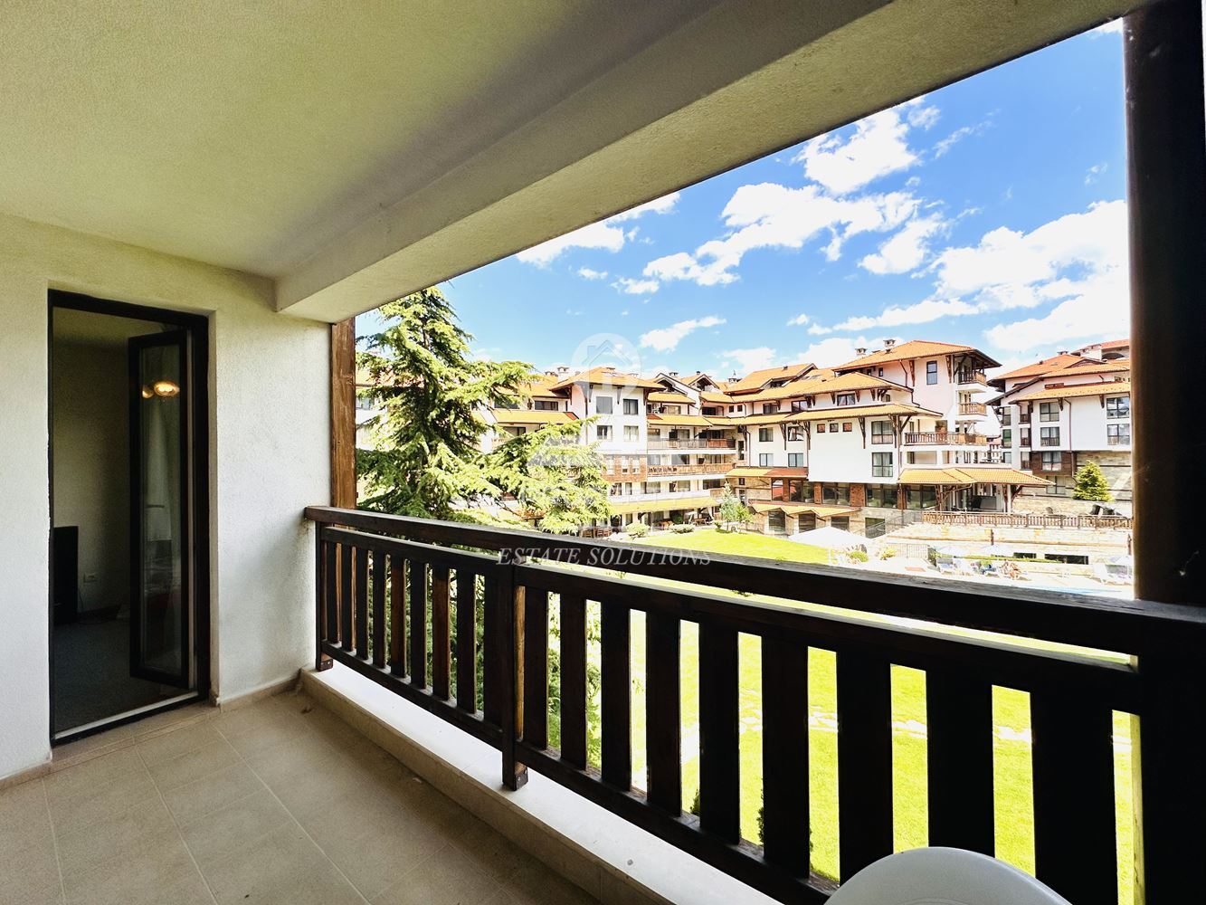 ОБЗАВЕДЕН ДВУСТАЕН АПАРТАМЕНТ В КОМПЛЕКС "BANSKO ROYAL TOWERS'', КВ. ГЛАЗНЕ, УЛ. СТРАГИТЕ, ГР. БАНСКО. - 0