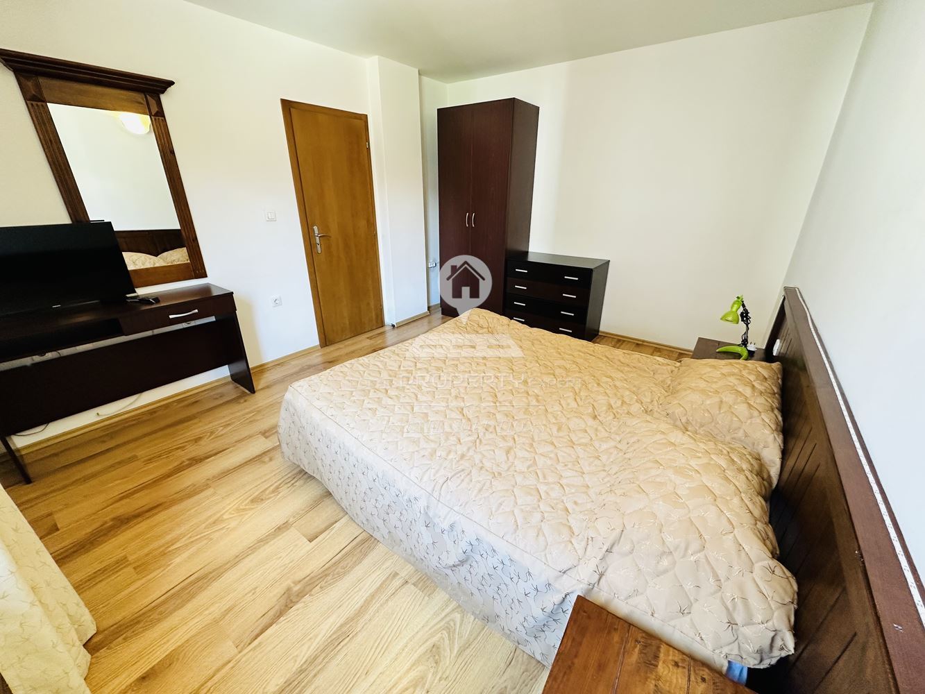 НАПЪЛНО ОБЗАВЕДЕН, ДВУСТАЕН АПАРТАМЕНТ ПОД НАЕМ В ЖИЛИЩНА СГРАДА "ЕЛЕГАНТ ЛОДЖ", КВ. ГРАМАДЕТО, ГР. БАНСКО. - 0