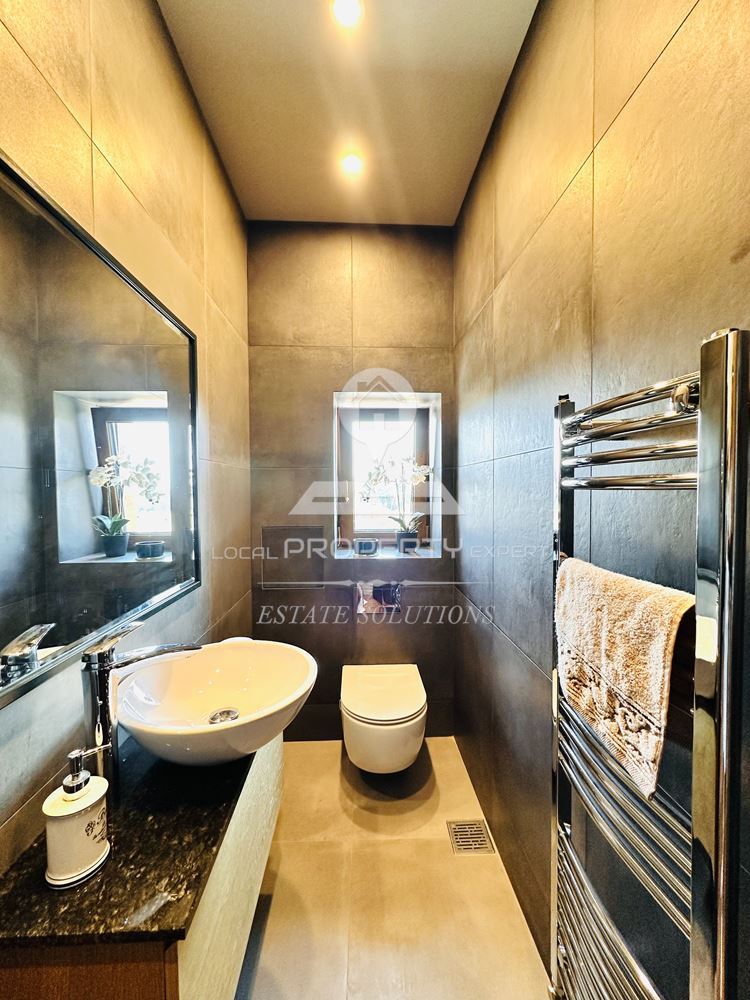 ЛУКСОЗНО И СТИЛНО ОБЗАВЕДЕНО ШАЛЕ В РАЙОНA НА "ПИРИН ГОЛФ & КЪНТРИ КЛУБ", М. КУКУРЕВО, ГР. РАЗЛОГ. - 0