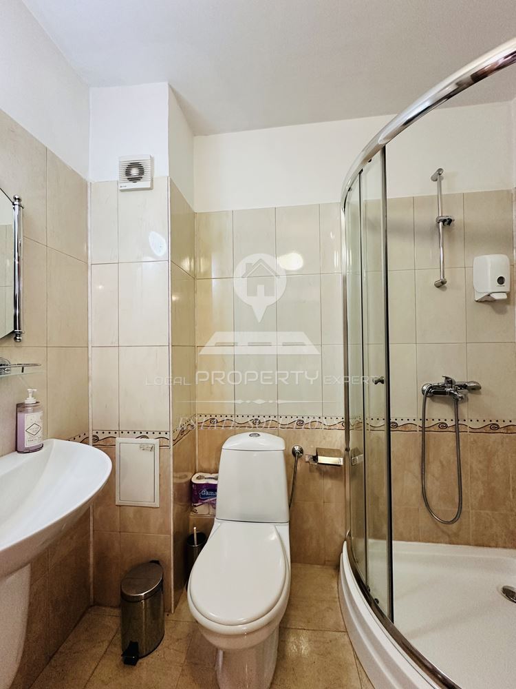 НАПЪЛНО ОБЗАВЕДЕН, ДВУСТАЕН АПАРТАМЕНТ ПОД НАЕМ В ЖИЛИЩНА СГРАДА "ЕЛЕГАНТ ЛОДЖ", КВ. ГРАМАДЕТО, ГР. БАНСКО. - 0