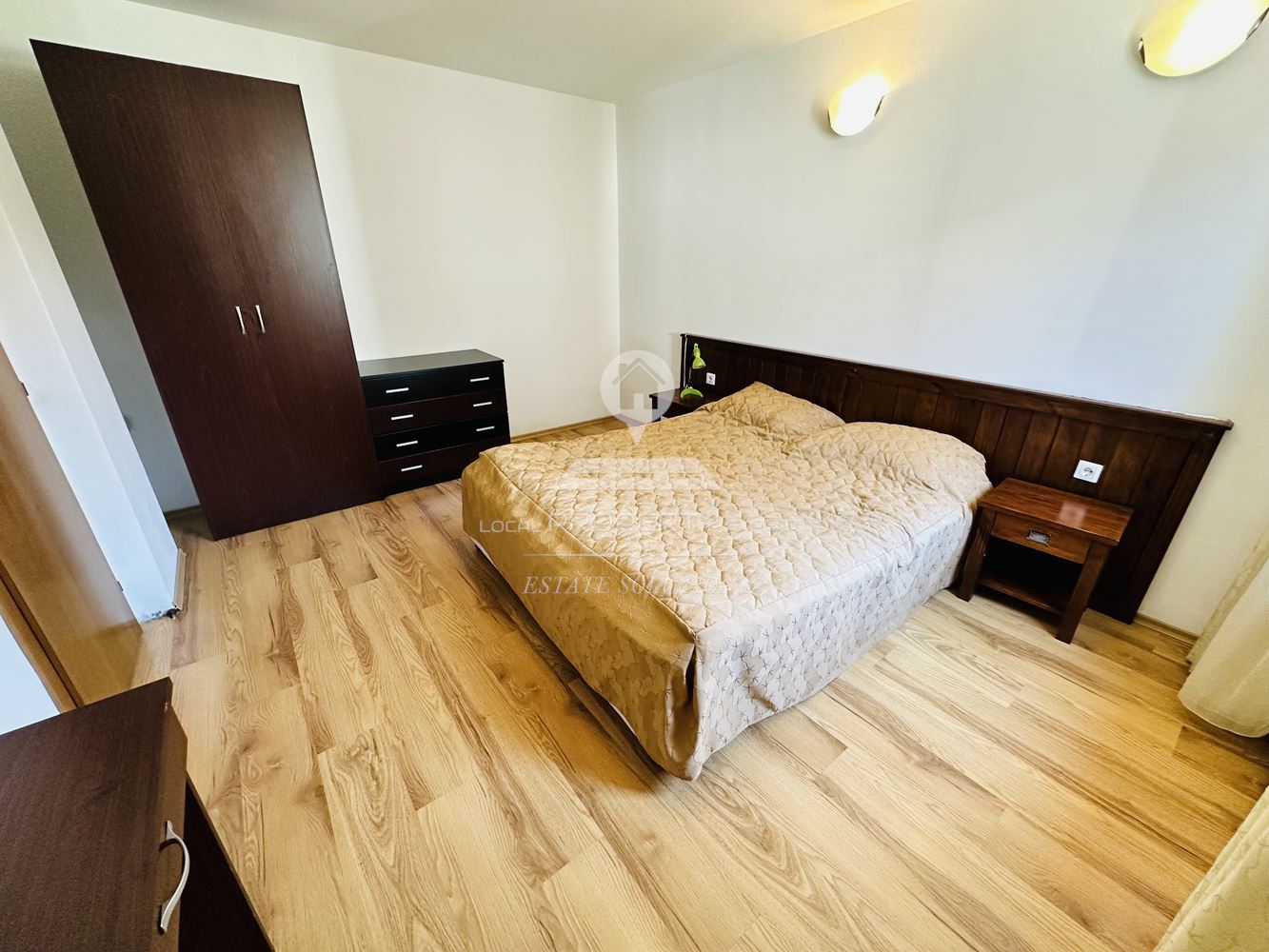 НАПЪЛНО ОБЗАВЕДЕН, ДВУСТАЕН АПАРТАМЕНТ ПОД НАЕМ В ЖИЛИЩНА СГРАДА "ЕЛЕГАНТ ЛОДЖ", КВ. ГРАМАДЕТО, ГР. БАНСКО. - 0