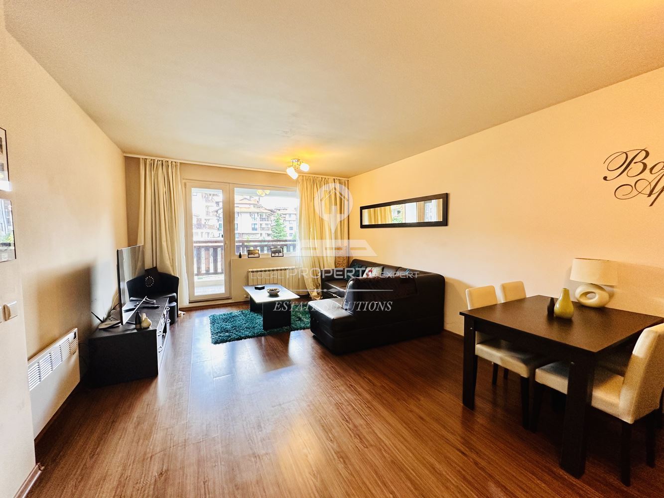 ОБЗАВЕДЕН ДВУСТАЕН АПАРТАМЕНТ В КОМПЛЕКС "BANSKO ROYAL TOWERS'', КВ. ГЛАЗНЕ, УЛ. СТРАГИТЕ, ГР. БАНСКО. - 0