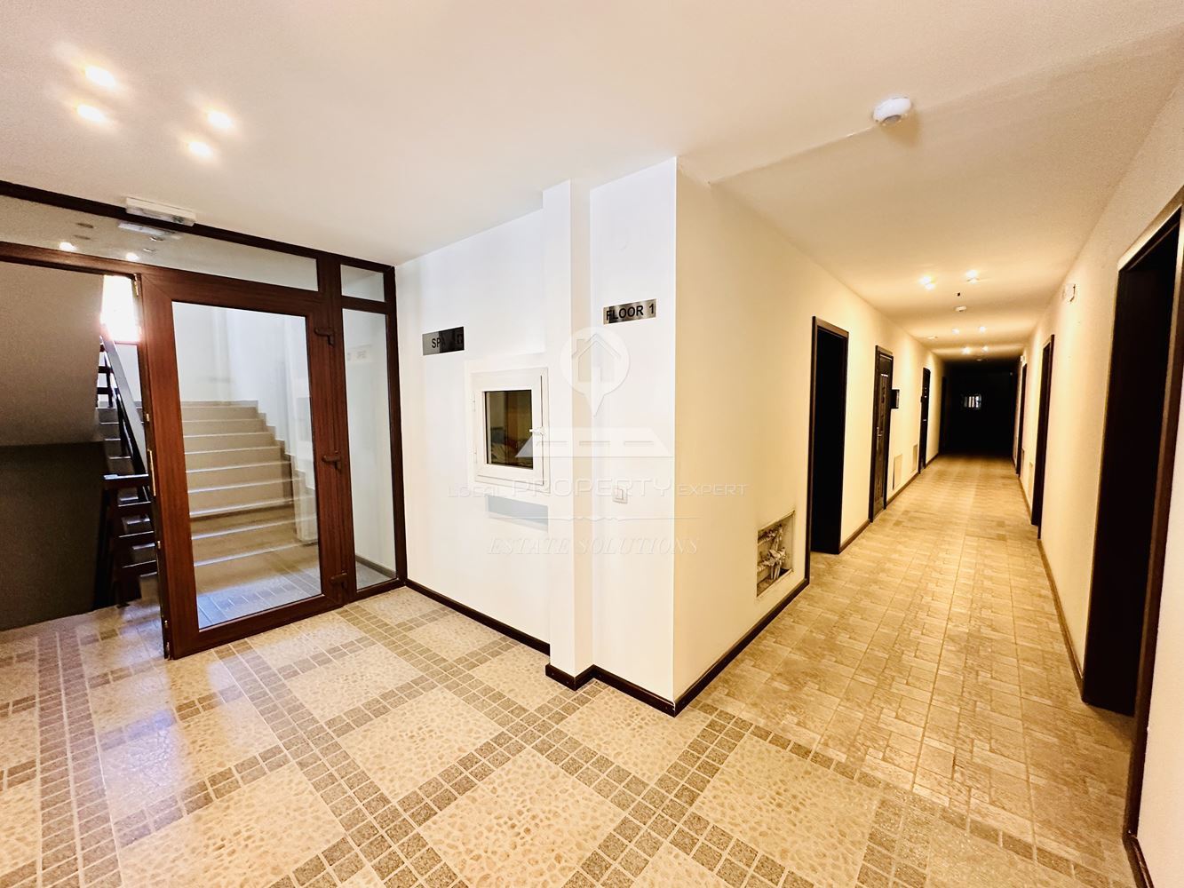 ДВУСТАЕН АПАРТАМЕНТ В ЖИЛИЩНА СГРАДА "MOUNTAIN PARADISE 2" ГР. БАНСКО. - 0