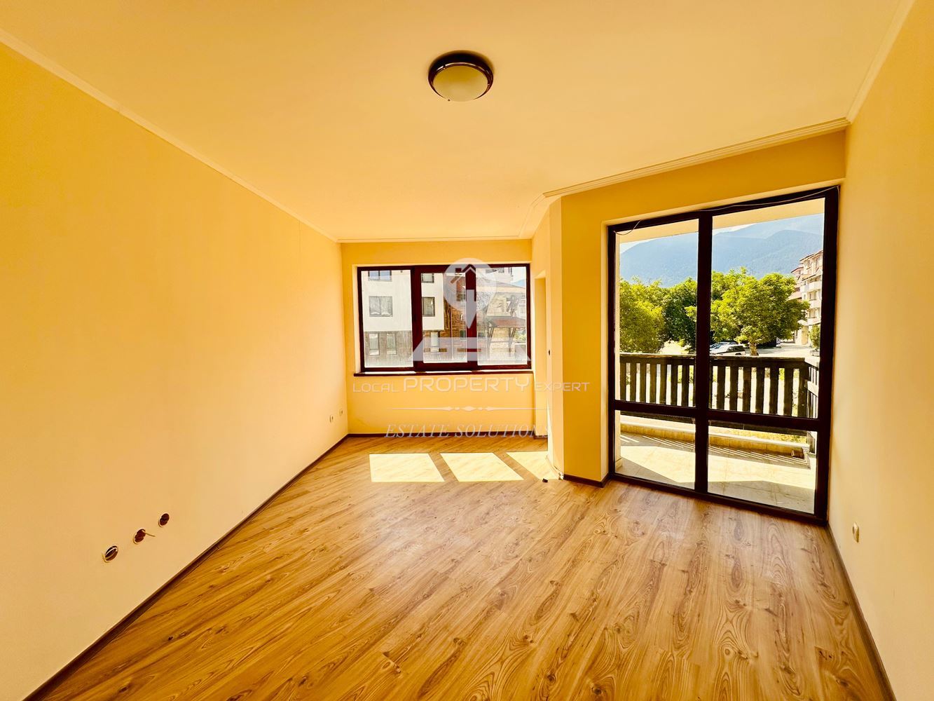 ТРИСТАЕН АПАРТАМЕНТ С ЮГОИЗТОЧНО ИЗЛОЖЕНИЕ В ЖИЛИЩНА СГРАДА "ORCHARD" , ГР.БАНСКО - 0