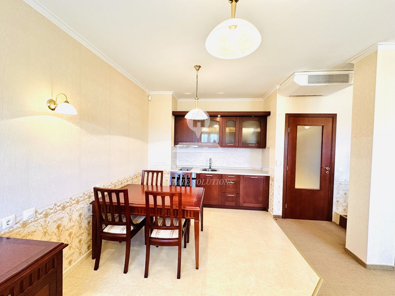 СТИЛНО ОБЗАВЕДЕН МЕЗОНЕТ В КОМПЛЕКС "ДАУНТАУН", УЛ. СТРАГИТЕ, КВ. ГЛАЗНЕ, ГР. БАНСКО. - 0