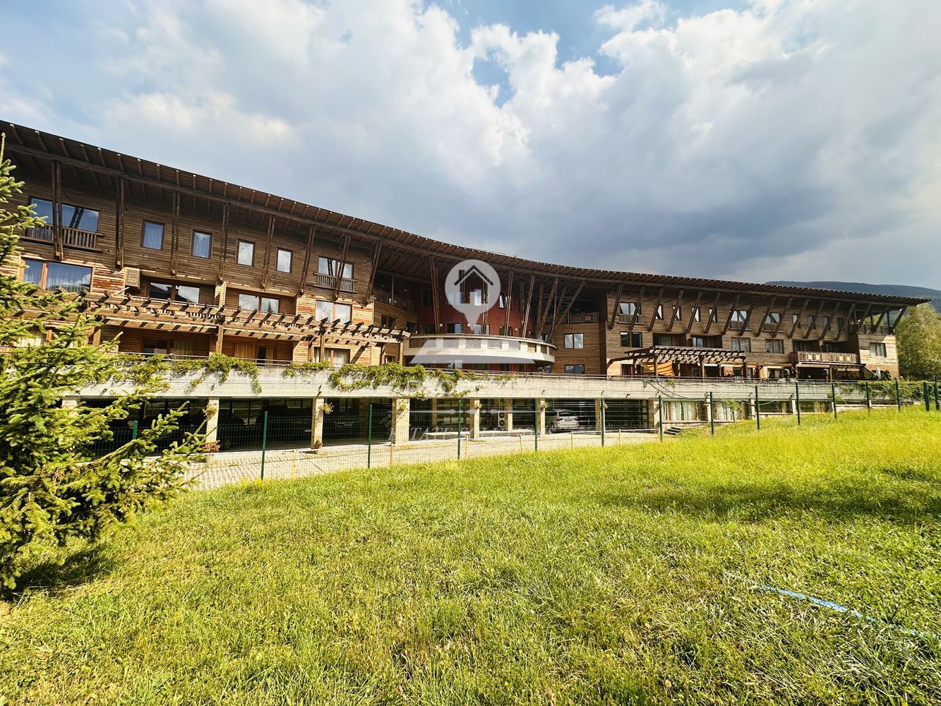 НАПЪЛНО ОБЗАВЕДЕНО СТУДИО В КОМПЛЕКС "ИГЪЛ ЛОДЖ'', УЛ. НАЙДЕН ГЕРОВ 42, ГР. БАНСКО. - 0