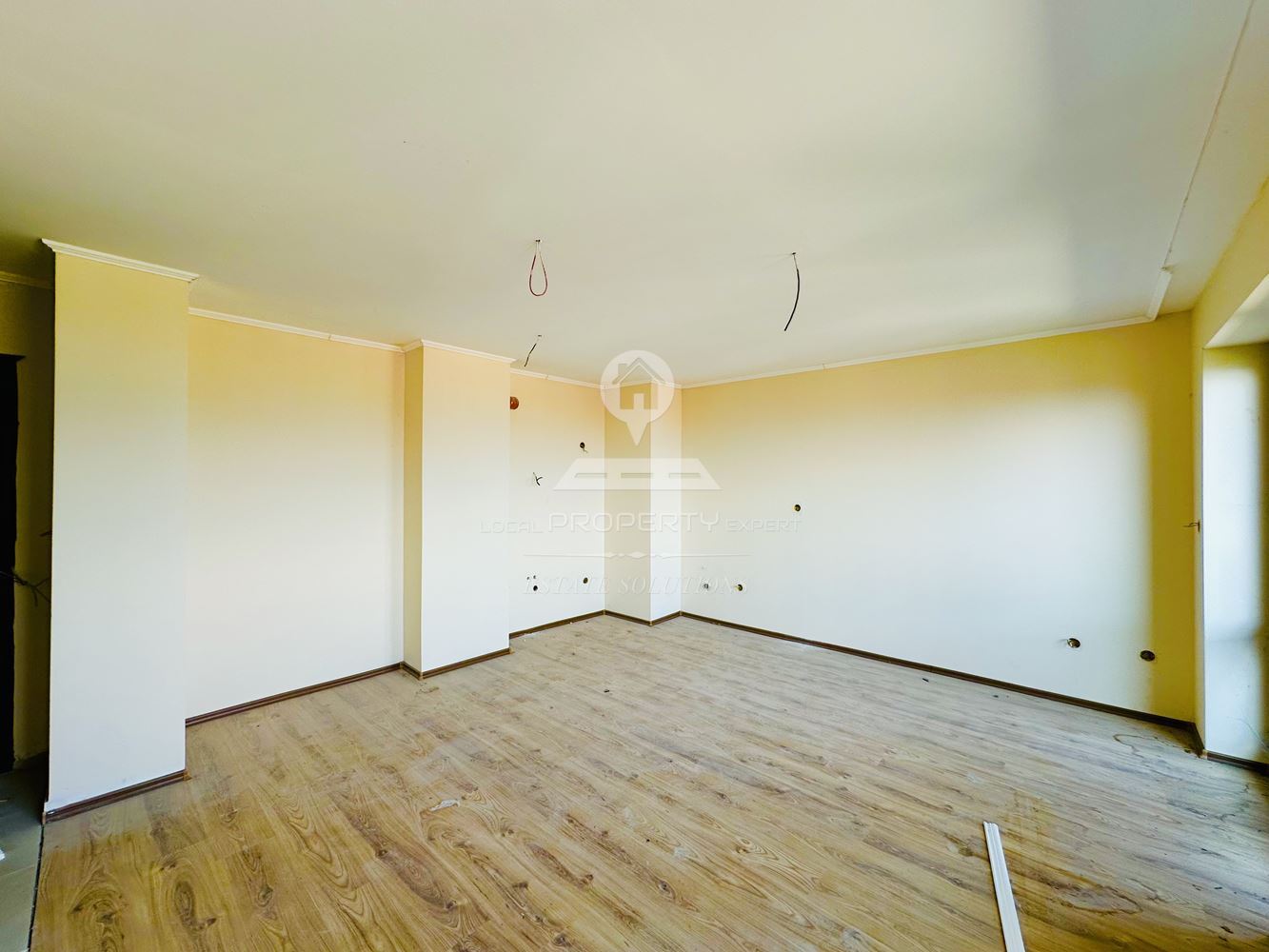 ДВУСТАЕН, НЕОБЗАВЕДЕН АПАРТАМЕНТ В ЖИЛИЩНА СГРАДА "ORCHARD", КВ. ГЛАЗНЕ, ГР. БАНСКО. - 0