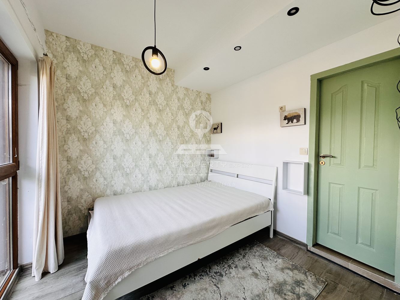 НАПЪЛНО ОБЗАВЕДЕН, ДВУСТАЕН АПАРТАМЕНТ В ЖИЛИЩНА СГРАДА "CROWN BANSKO", ГР. БАНСКО. - 0