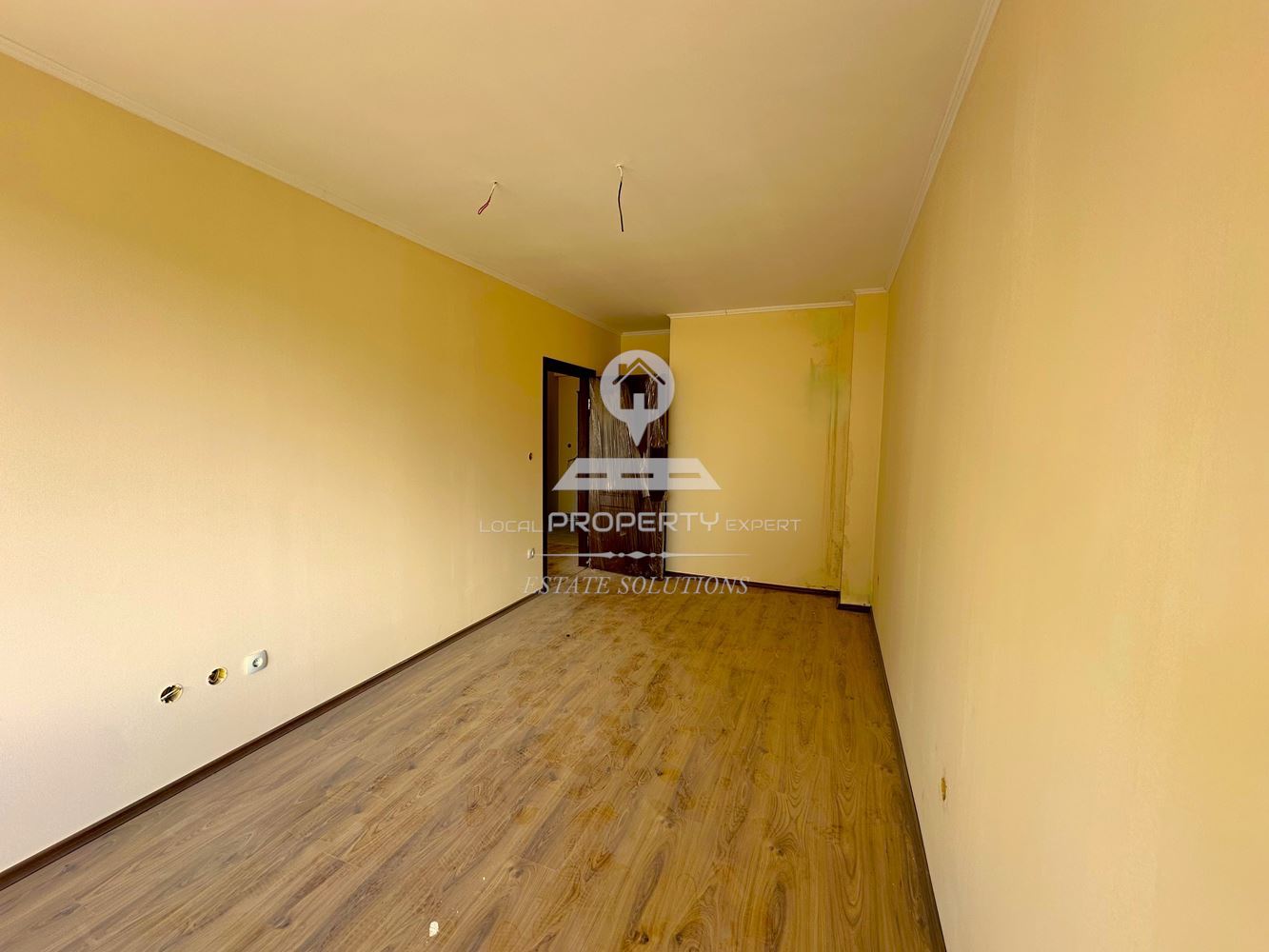 ЮЖЕН ДВУСТАЕН АПАРТАМЕНТ В ЖИЛИЩНА СГРАДА "ORCHARD", ГР. БАНСКО - 0