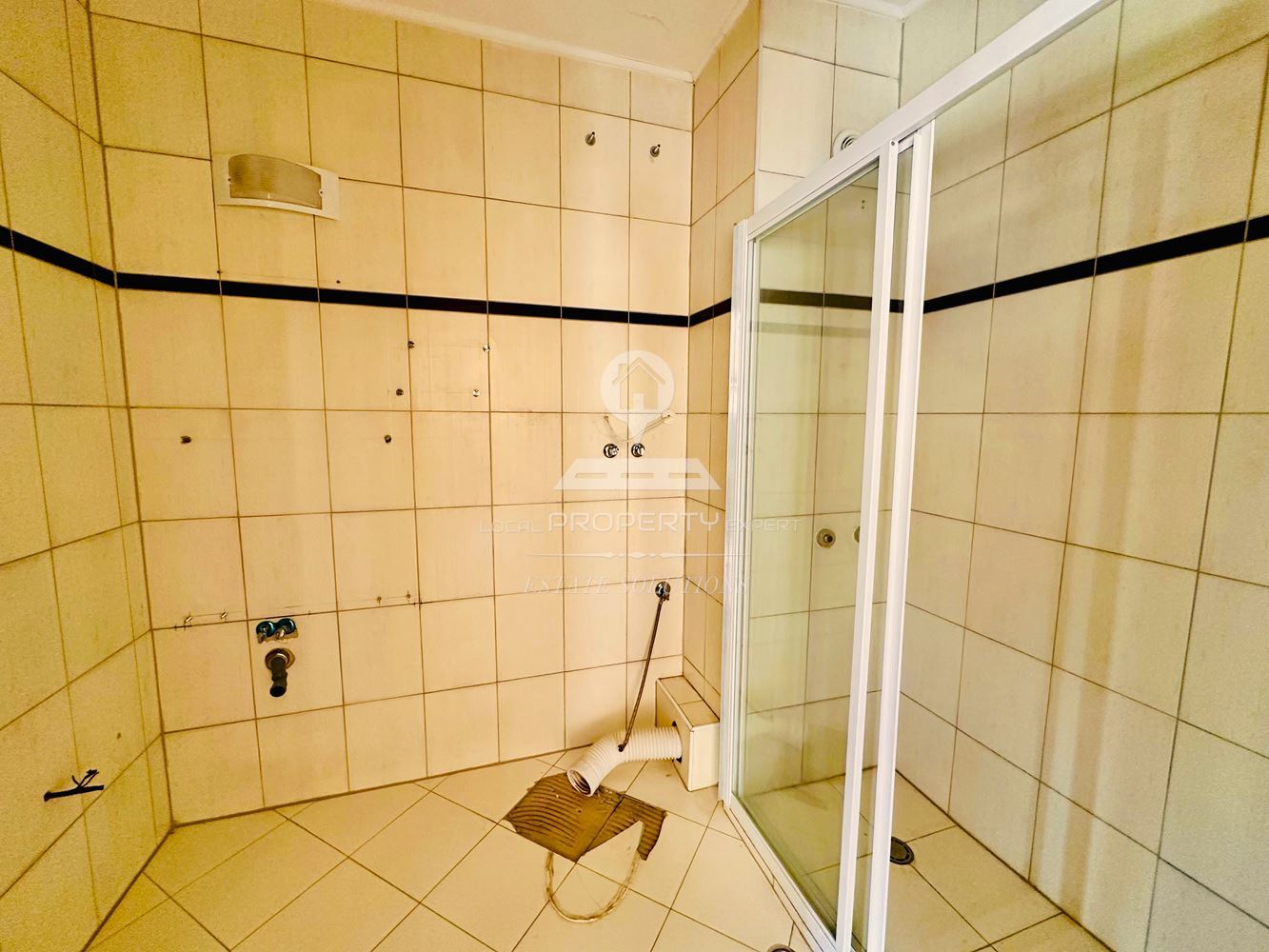 ТРИСТАЕН АПАРТАМЕНТ С ЮГОИЗТОЧНО ИЗЛОЖЕНИЕ В ЖИЛИЩНА СГРАДА "ORCHARD" , ГР.БАНСКО - 0