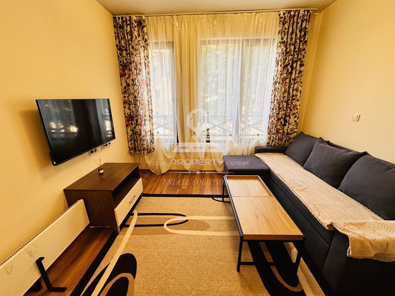 НАПЪЛНО ОБЗАВЕДЕН, ДВУСТАЕН АПАРТАМЕНТ В ЖИЛЩНА СГРАДА С ТОП ЛОКАЦИЯ В , КВ. ГРАМАДЕТО, ГР. БАНСКО. - 0