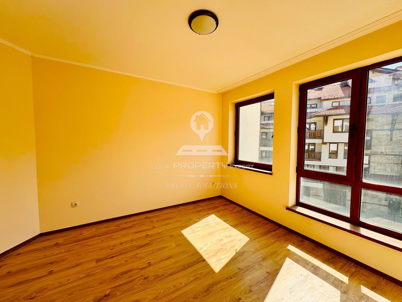 ТРИСТАЕН АПАРТАМЕНТ С ЮГОИЗТОЧНО ИЗЛОЖЕНИЕ В ЖИЛИЩНА СГРАДА "ORCHARD" , ГР.БАНСКО - 0