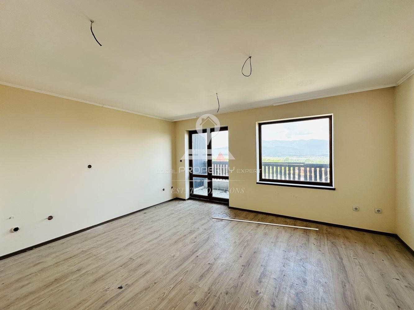 ДВУСТАЕН, НЕОБЗАВЕДЕН АПАРТАМЕНТ В ЖИЛИЩНА СГРАДА "ORCHARD", КВ. ГЛАЗНЕ, ГР. БАНСКО. - 0