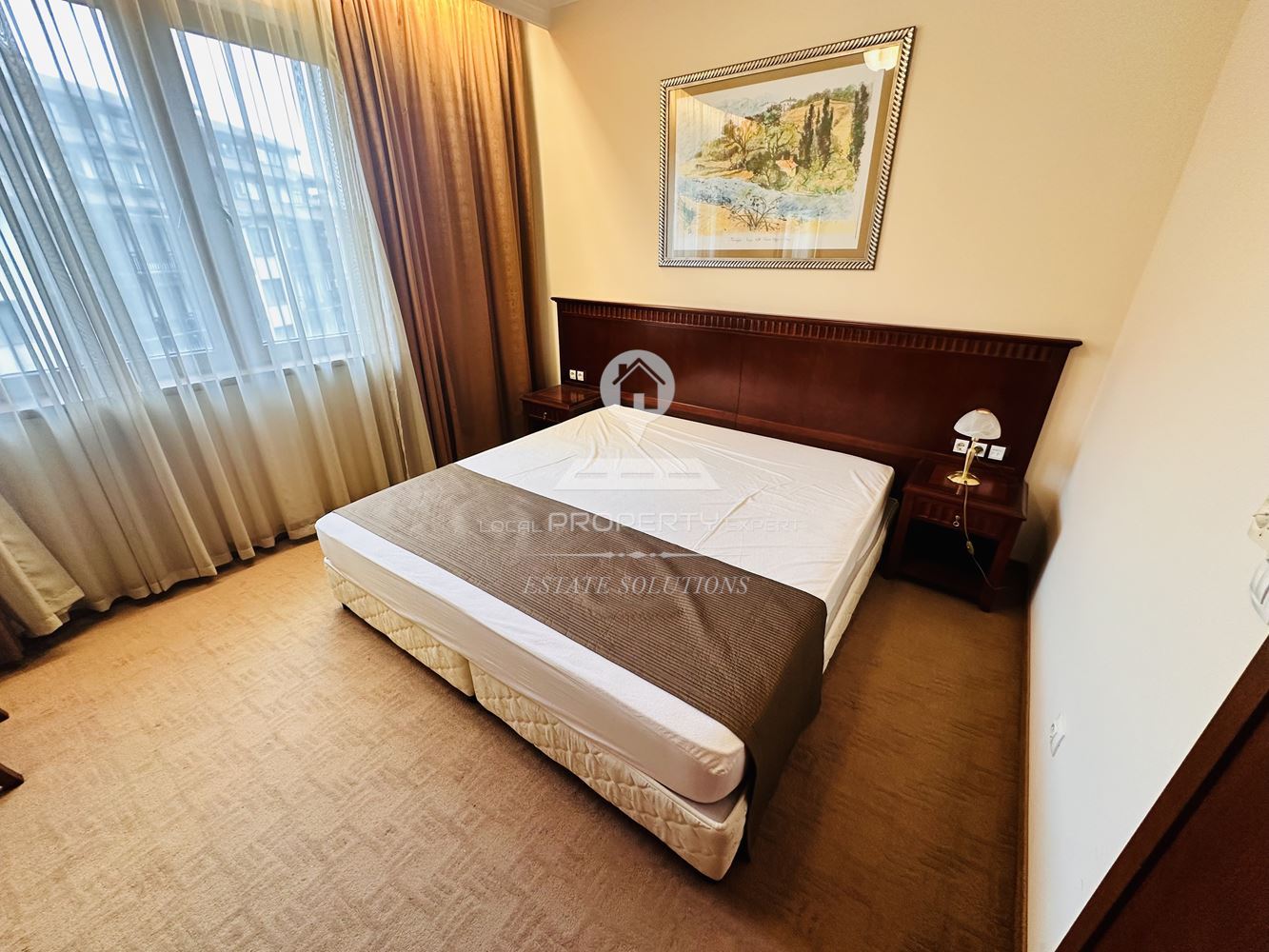 ЛУКСОЗНО ОБЗАВЕДЕН ДВУСТАЕН АПАРТАМЕНТ В КОМПЛЕКС "ДАУН ТАУН", УЛ. СТРАГИТЕ, КВ. ГЛАЗНЕ, ГР. БАНСКО. - 0