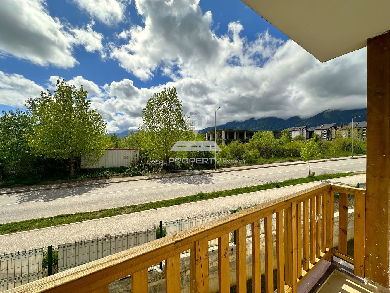 СТУДИО В СГРАДА "PIRIN PARK" МЕСТНОСТ "ПИРИН ГОЛФ". - 0