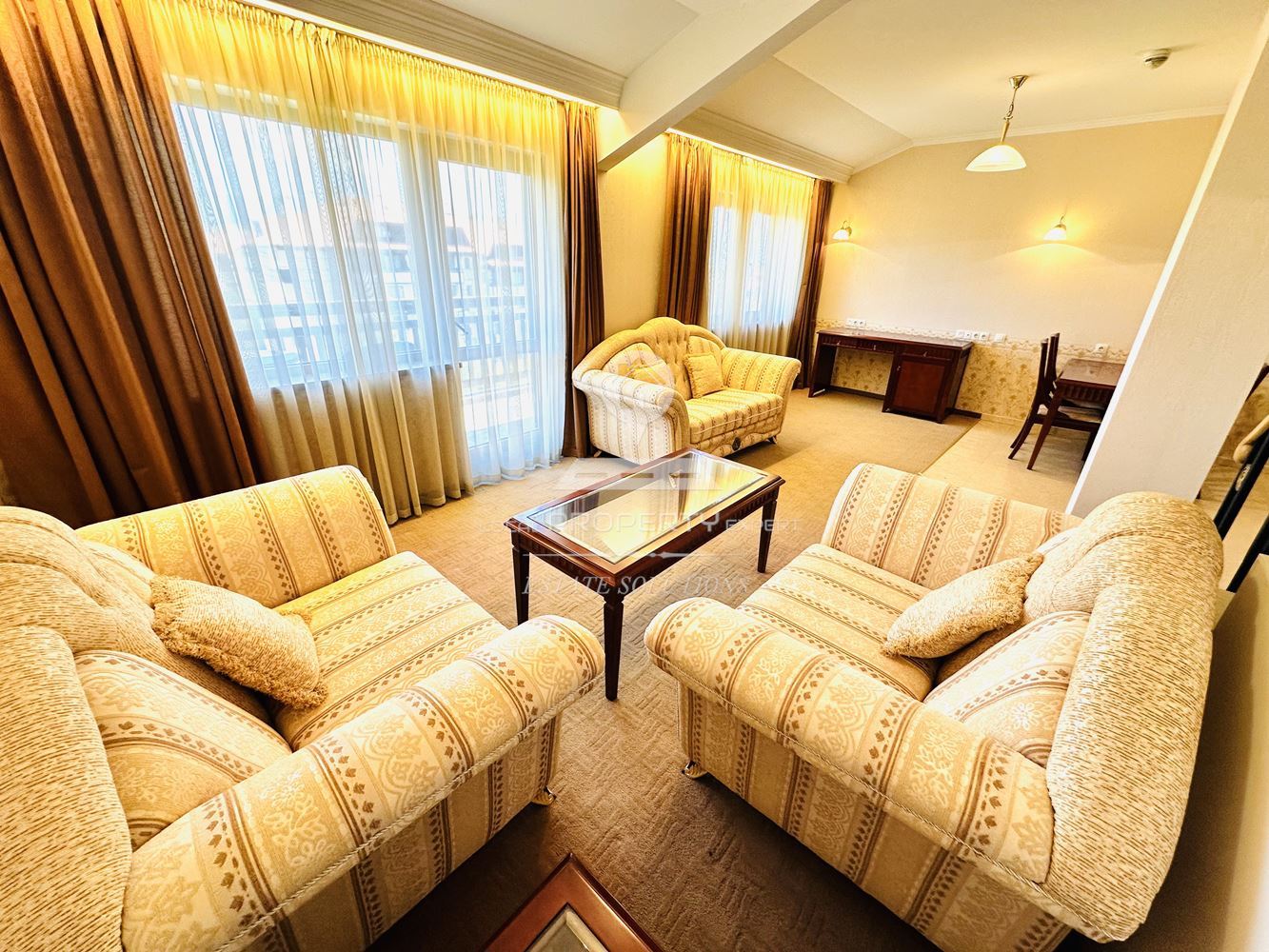 СТИЛНО ОБЗАВЕДЕН МЕЗОНЕТ В КОМПЛЕКС "ДАУНТАУН", УЛ. СТРАГИТЕ, КВ. ГЛАЗНЕ, ГР. БАНСКО. - 0