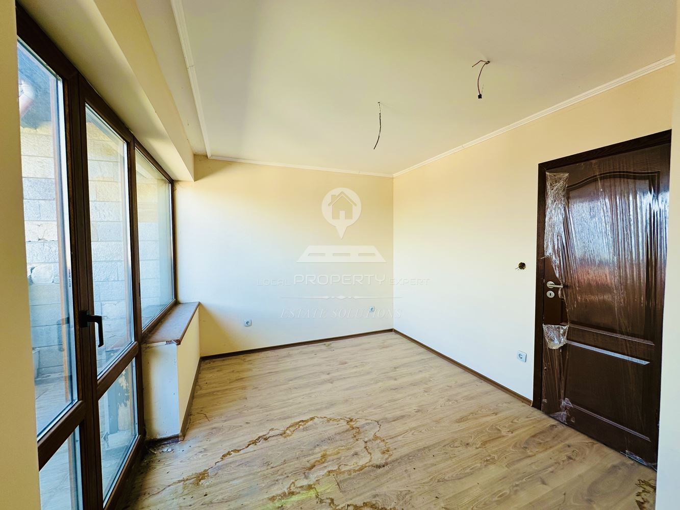 ДВУСТАЕН, НЕОБЗАВЕДЕН АПАРТАМЕНТ В ЖИЛИЩНА СГРАДА "ORCHARD", КВ. ГЛАЗНЕ, ГР. БАНСКО. - 0