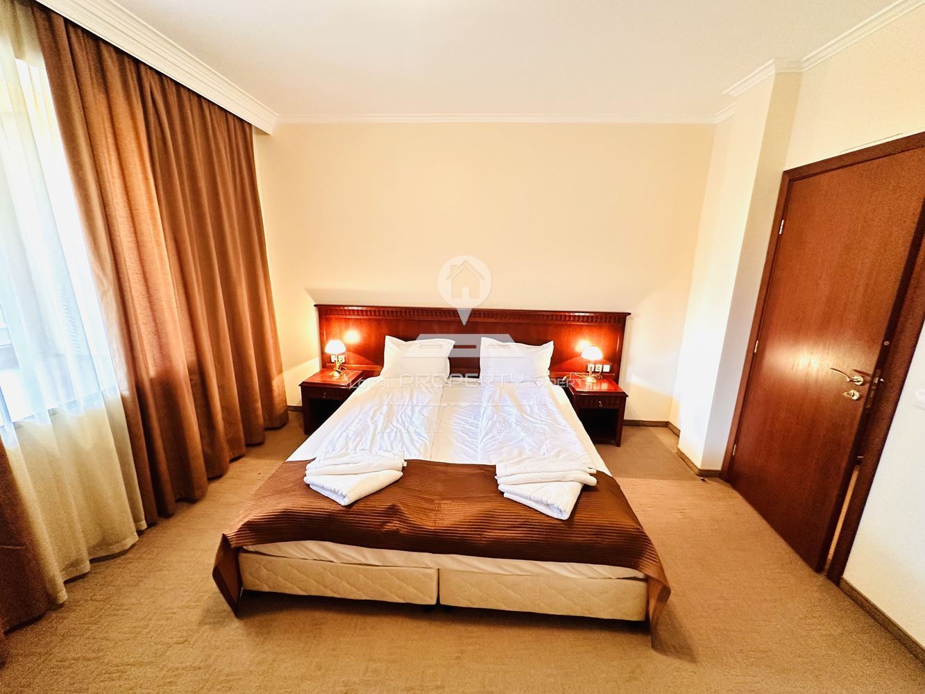 ЛУКСОЗНО ОБЗАВЕДЕН ТРИСТАЕН АПАРТАМЕНТ В КОМПЛЕКЕС "ДАУНТАУН", УЛ. СТРАГИТЕ, КВ. ГЛАЗНЕ, ГР. БАНСКО. - 0