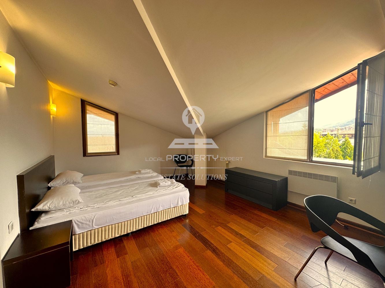 ПРОСТОРЕН, ОБЗАВЕДЕН ДВУСТАЕН АПАРТАМЕНТ В СГРАДА "BELLEVUE", ГР. БАНСКО. - 0