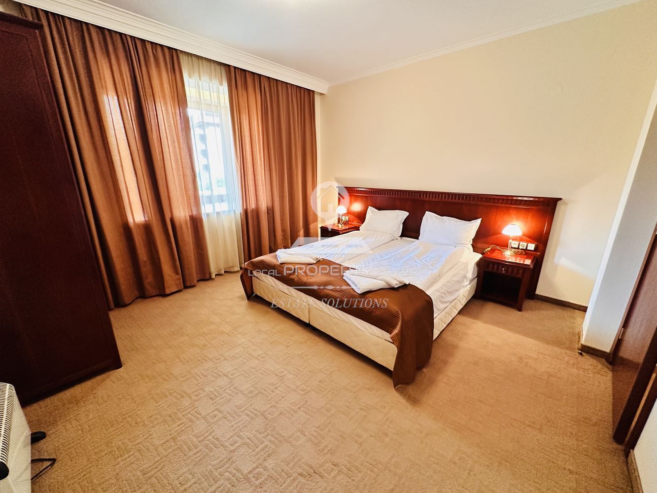 ЛУКСОЗНО ОБЗАВЕДЕН ТРИСТАЕН АПАРТАМЕНТ В КОМПЛЕКЕС "ДАУНТАУН", УЛ. СТРАГИТЕ, КВ. ГЛАЗНЕ, ГР. БАНСКО. - 0