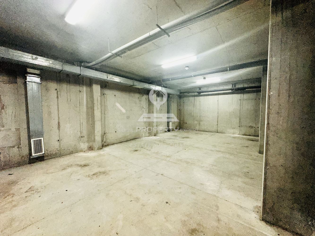 ПАРКОМЯСТО В ПОДЗЕМЕН ГАРАЖ В ЖИЛИЩНА СГРАДА "МАУНТАЙН ПАРАДАЙС", КВ. ГЛАЗНЕ, ГР. БАНСКО - 0