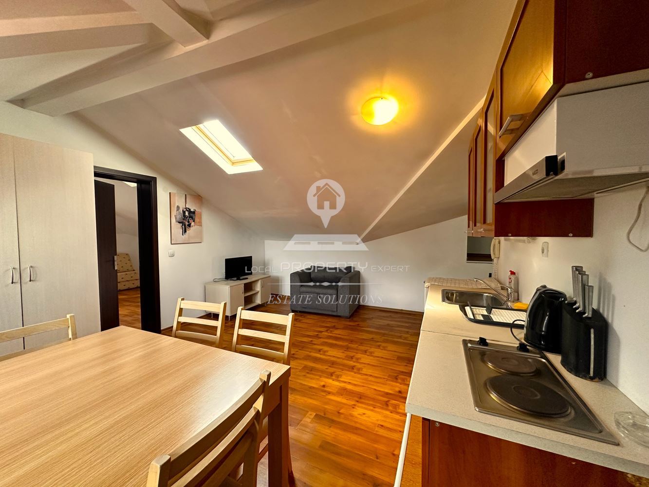 ДВУСТАЕН АПАРТАМЕНТ, КОМПЛЕКС GONDOLA, ГР.БАНСКО. НИСКА ТАКСА ПОДРЪЖКА. - 0