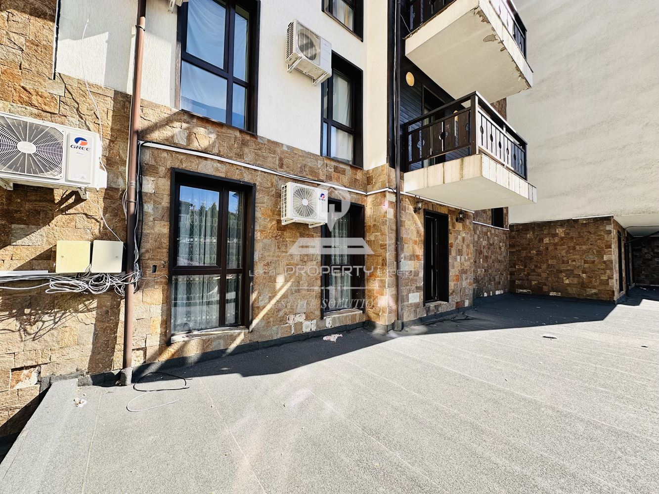 УЮТЕН, ДВУСТАЕН АПАРТАМЕНТ В КОМПЛЕКС "GRAND BANSKO", КВ. ГРАМАДЕТО, ГР. БАНСКО. - 0