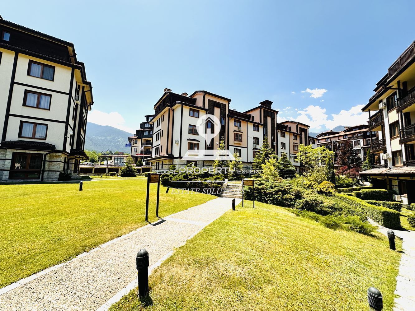 ЛУКСОЗНО ОБЗАВЕДЕН ТРИСТАЕН АПАРТАМЕНТ В КОМПЛЕКЕС "ДАУНТАУН", УЛ. СТРАГИТЕ, КВ. ГЛАЗНЕ, ГР. БАНСКО. - 0