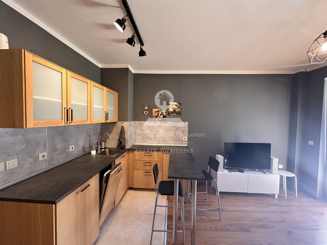 2-стаен - Благоевград, област, гр.Банско - 0