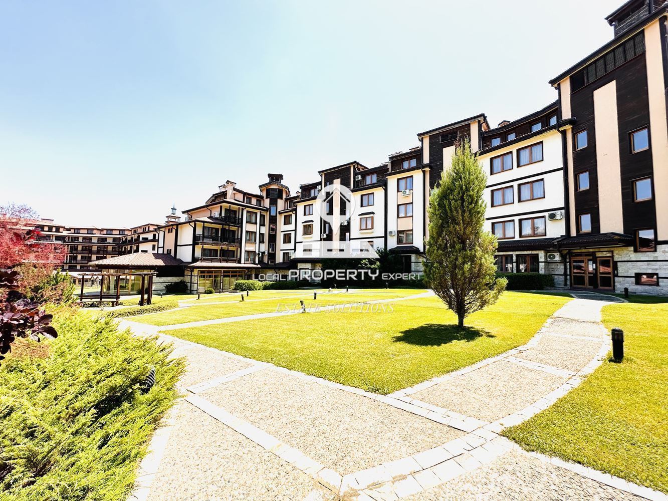 ЛУКСОЗНО ОБЗАВЕДЕН ТРИСТАЕН АПАРТАМЕНТ В КОМПЛЕКЕС "ДАУНТАУН", УЛ. СТРАГИТЕ, КВ. ГЛАЗНЕ, ГР. БАНСКО. - 0