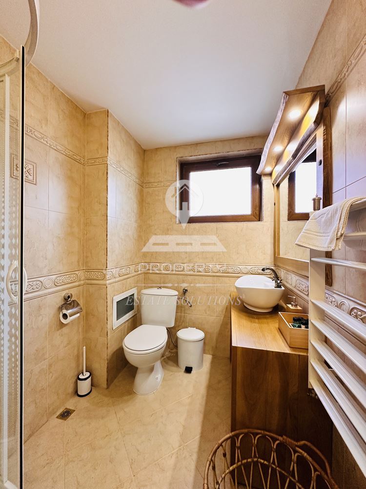 ЛУКСОЗНО ОБЗАВЕДЕН ДВУСТАЕН АПАРТАМЕНТ В ЖЛИЛИЩНА СГРАДА С ТОП ЛОКАЦИЯ НА УЛ. "ХАН АСПАРУХ", КВ.ГЛАЗНЕ, ГР. БАНСКО. - 0