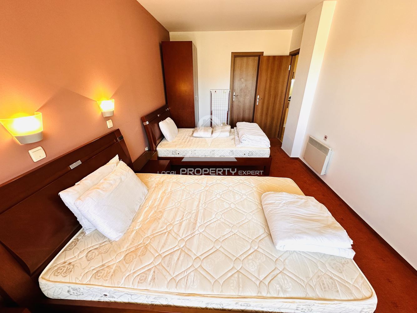 ОБЗАВЕДЕН ТРИСТАЕН АПАРТАМЕНТ ПОД НАЕМ В ЖИЛИЩНА СГРАДА "ПРЕСПА", М. ГРАМАДЕТО, ГР. БАНСКО. - 0