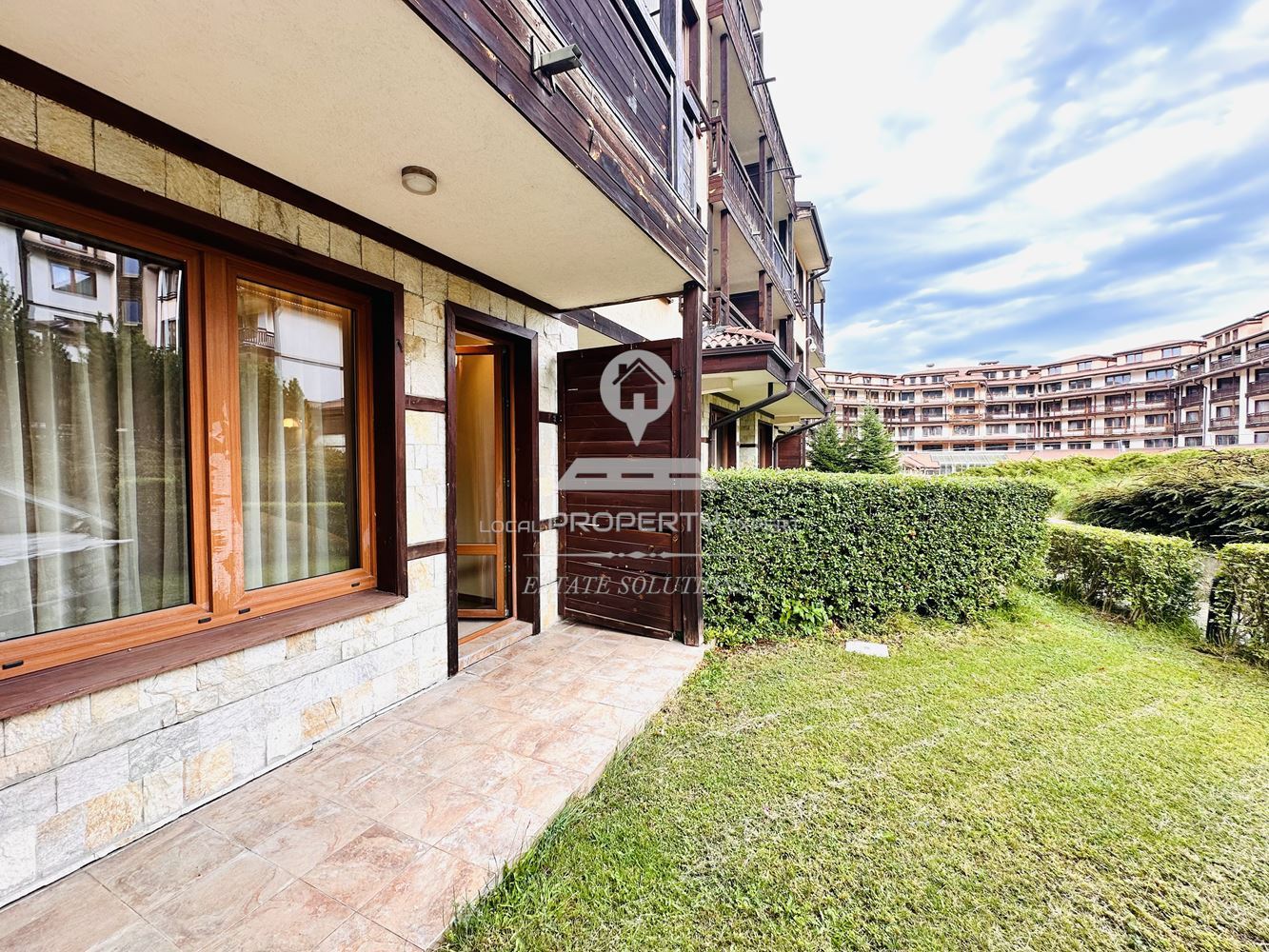 ЛУКСОЗНО ОБЗАВЕДЕН ТРИСТАЕН АПАРТАМЕНТ В КОМПЛЕКЕС "ДАУНТАУН", УЛ. СТРАГИТЕ, КВ. ГЛАЗНЕ, ГР. БАНСКО. - 0