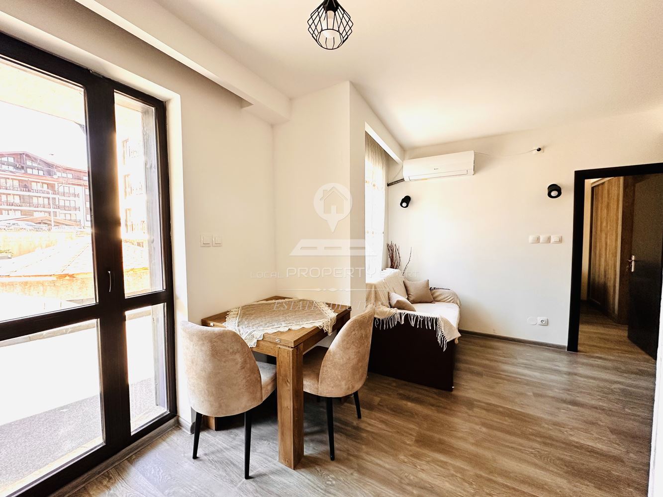 УЮТЕН, ДВУСТАЕН АПАРТАМЕНТ В КОМПЛЕКС "GRAND BANSKO", КВ. ГРАМАДЕТО, ГР. БАНСКО. - 0